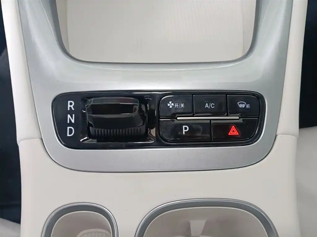 Geely Galaxy Starry Wish 2026 Model 310km Dream Edition фото 14