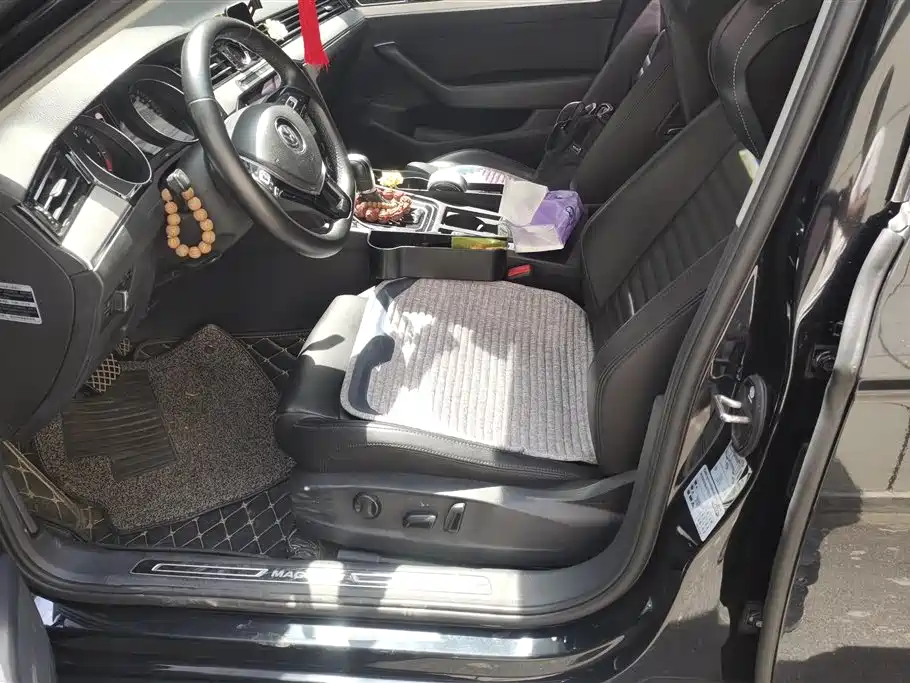 Volkswagen Magotan 2017 330TSI DSG Leading фото 9