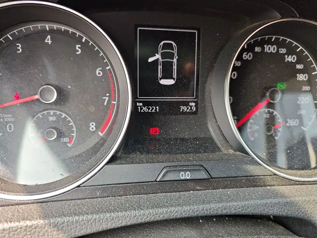 Volkswagen Golf 2018 1.6L Automatic Comfort фото 5