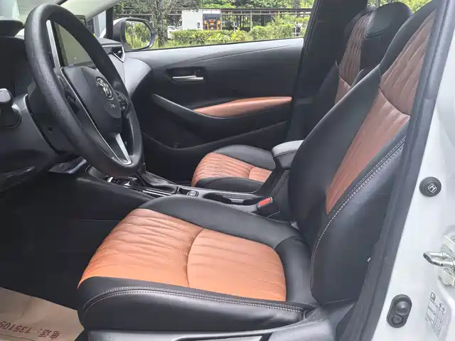 Toyota Corolla 2021 1.2T S-CVT Elite PLUS Edition — фото 4
