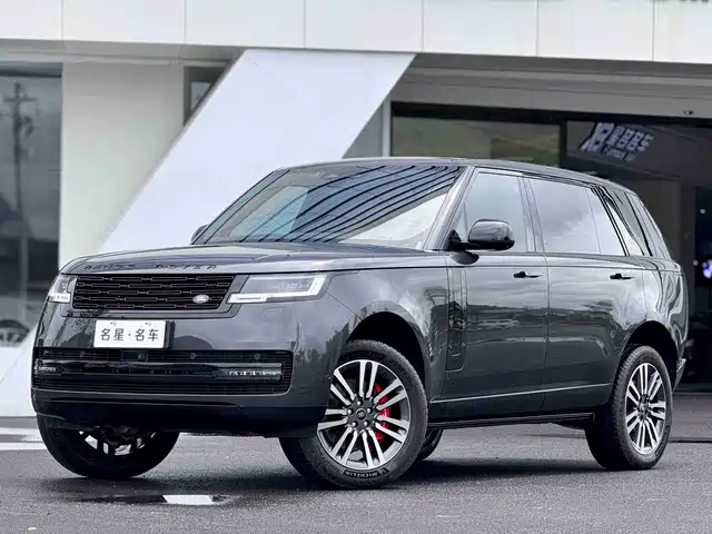Land Rover Range Rover 2023 3.0 L6 400PS Genesis Extended Version
