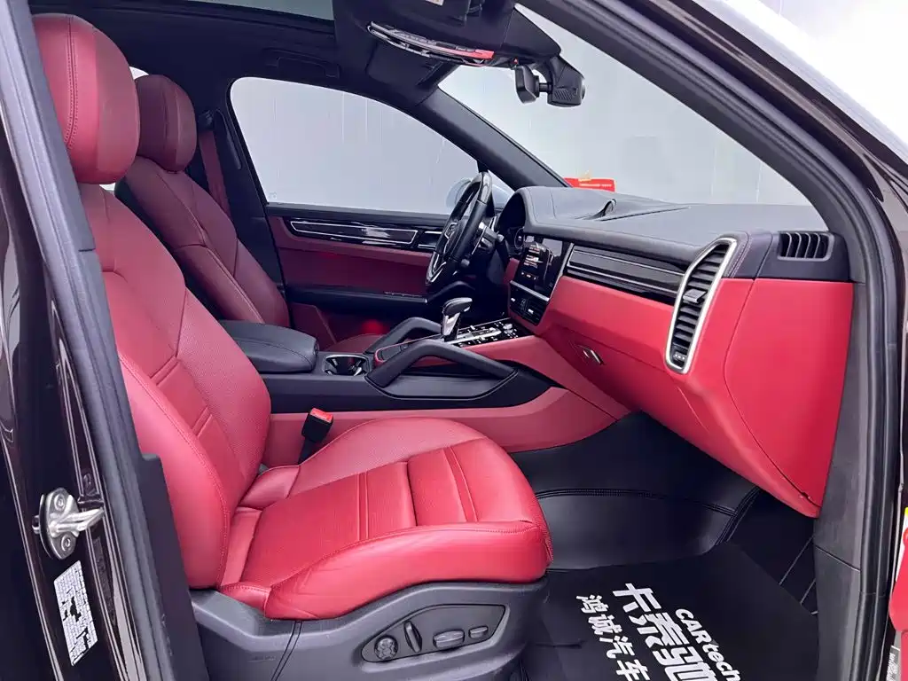 Porsche Cayenne New Energy 2023 2022 Cayenne E-Hybrid 2.0T Platinum Edition