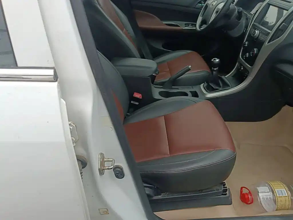 Фото 25 - BYD F3