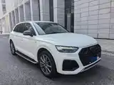 Photo 4 - Audi Q5L