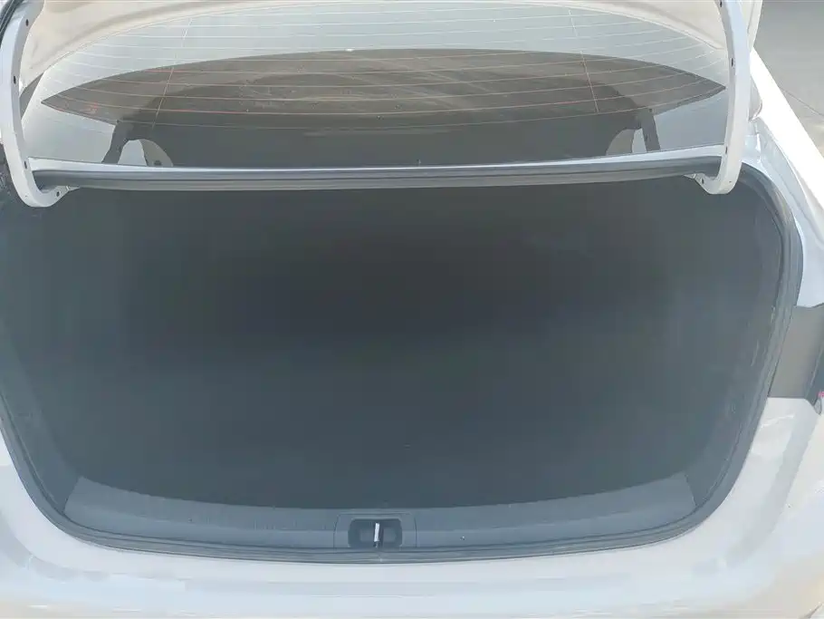 Toyota Corolla 2023 1.2T Elite Edition фото 4