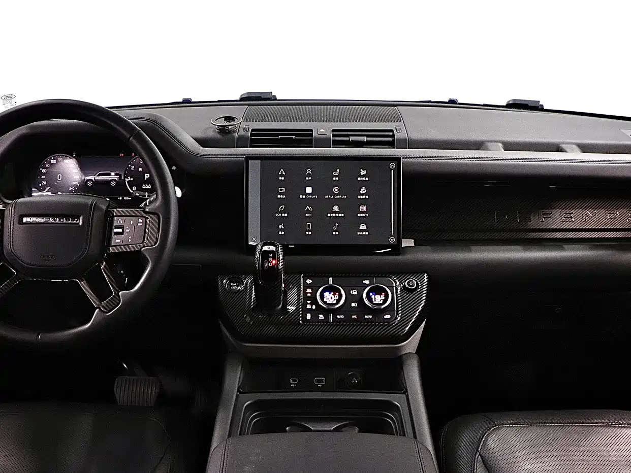 Photo 19 - Land Rover Defender