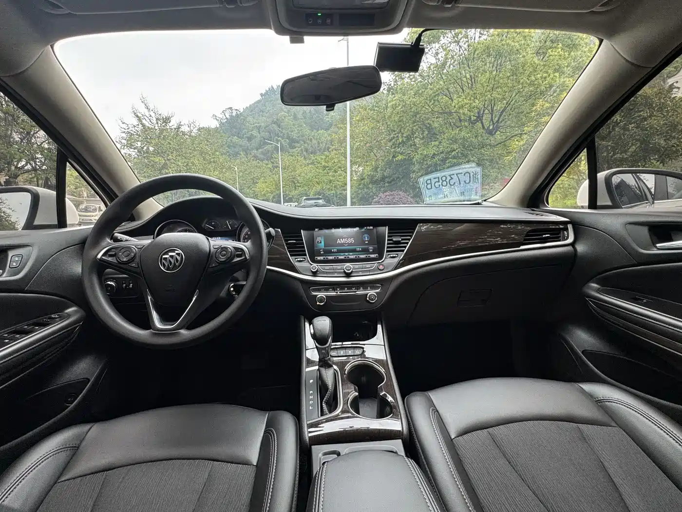 Buick Verano 2018 Sedan 20T Dual Clutch Leading фото 5