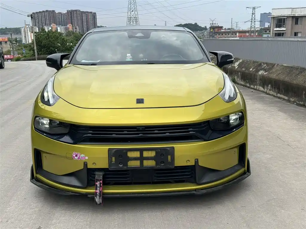 Lynk & Co 03 2020 03+ 2.0TD Auto Performance Package Edition фото 2