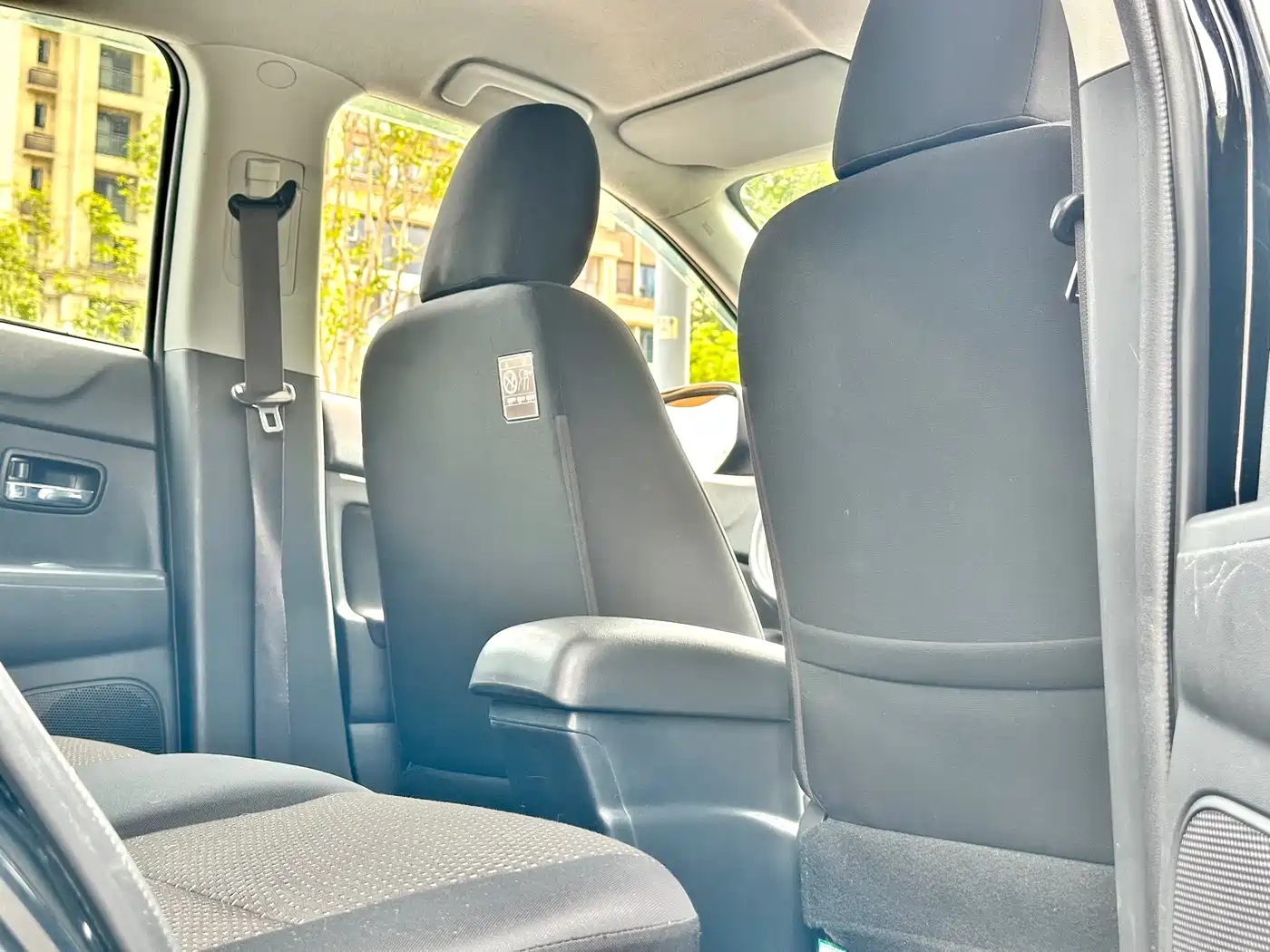 Mitsubishi ASX 2013 2.0L Manual 2WD Comfort фото 26