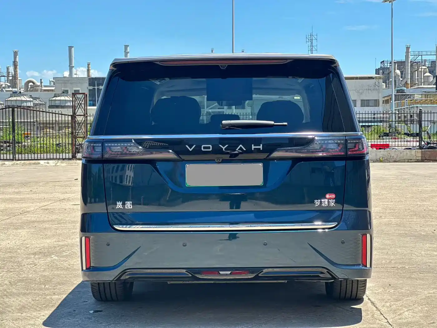 Voyah Auto Voyah Dreamer 2026 2025 Model PHEV Basic Version
