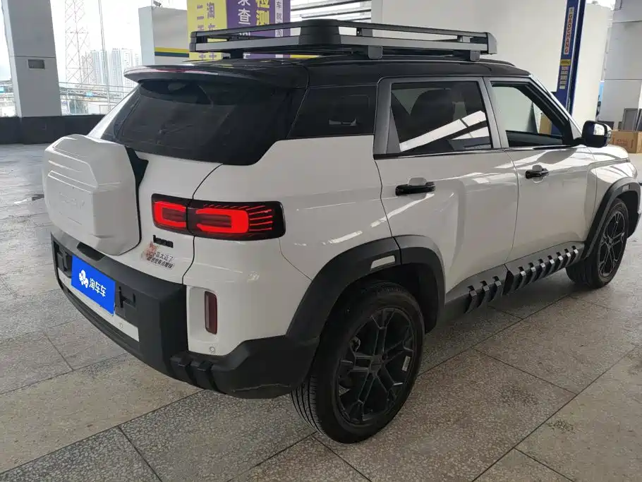 Фото 3 - Geely Cowboy
