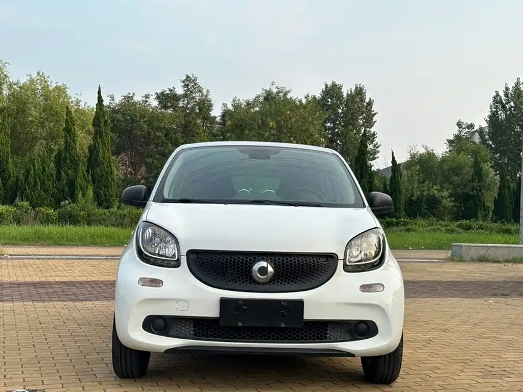 smart forfour 2018 2018 1.0L 52kW Agile Edition