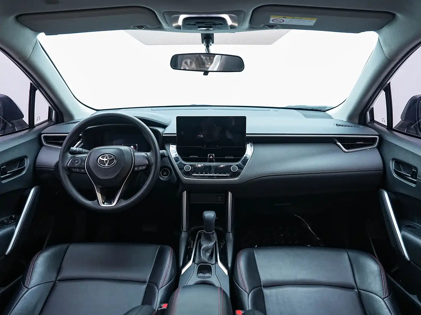 Toyota Frontlander 2023 2.0L CVT Elite Edition фото 26