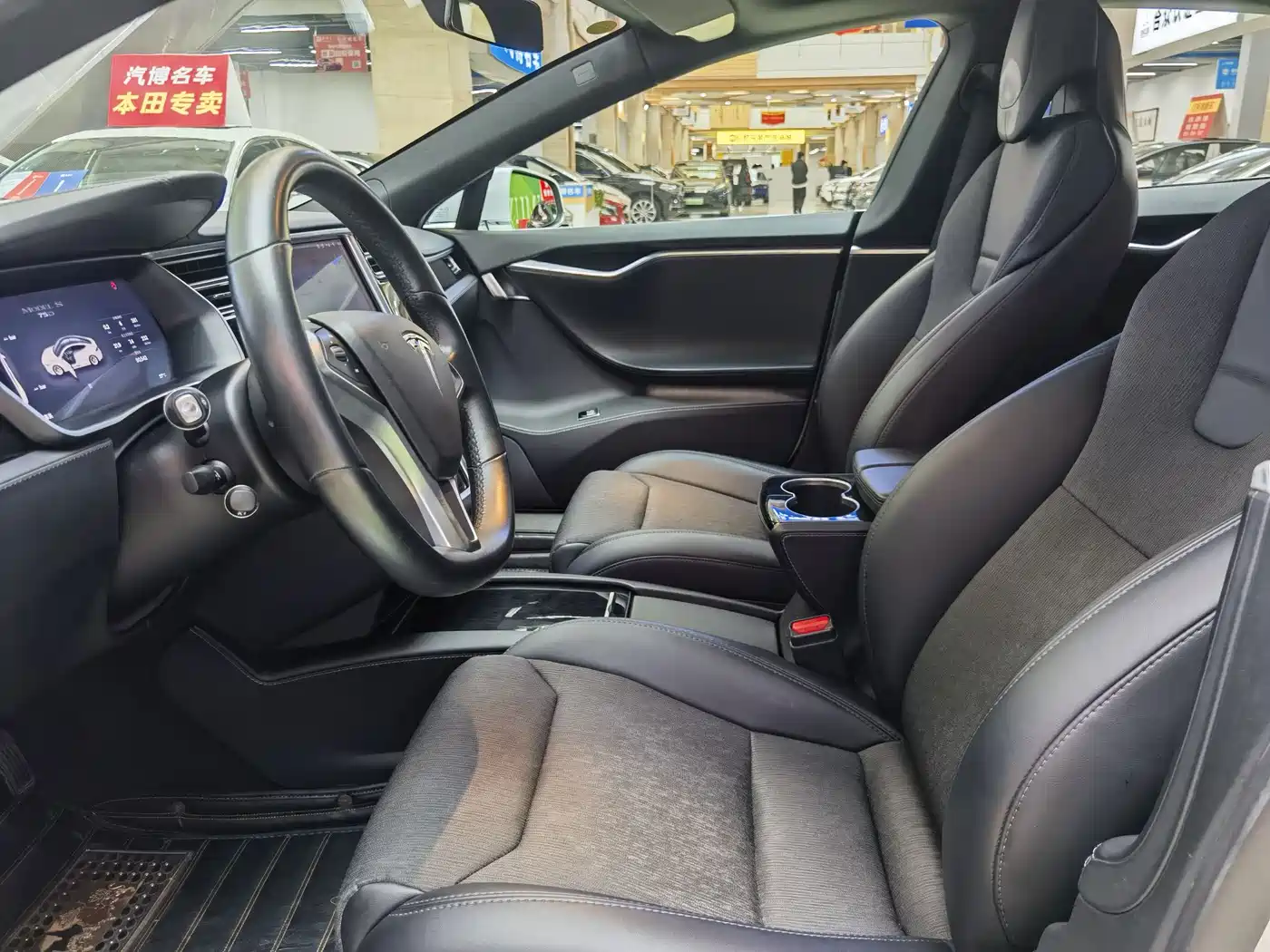 TESLA MODEL S