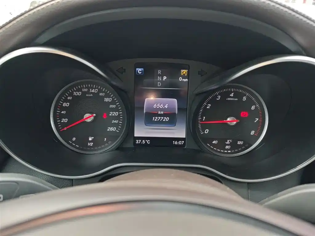 Mercedes-Benz GLC 2019 Model GLC 200 L 4MATIC фото 12