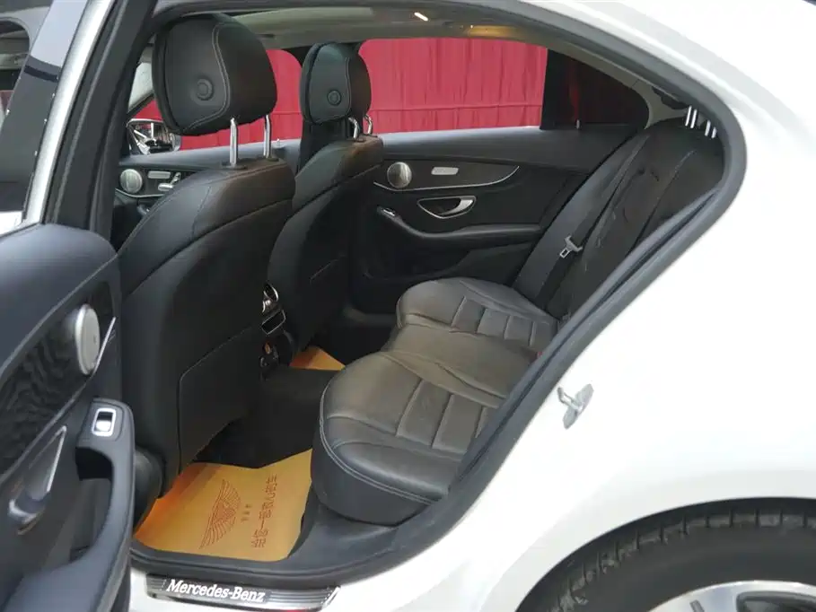 Mercedes-Benz C-Class 2020 C 260 L Sport фото 20