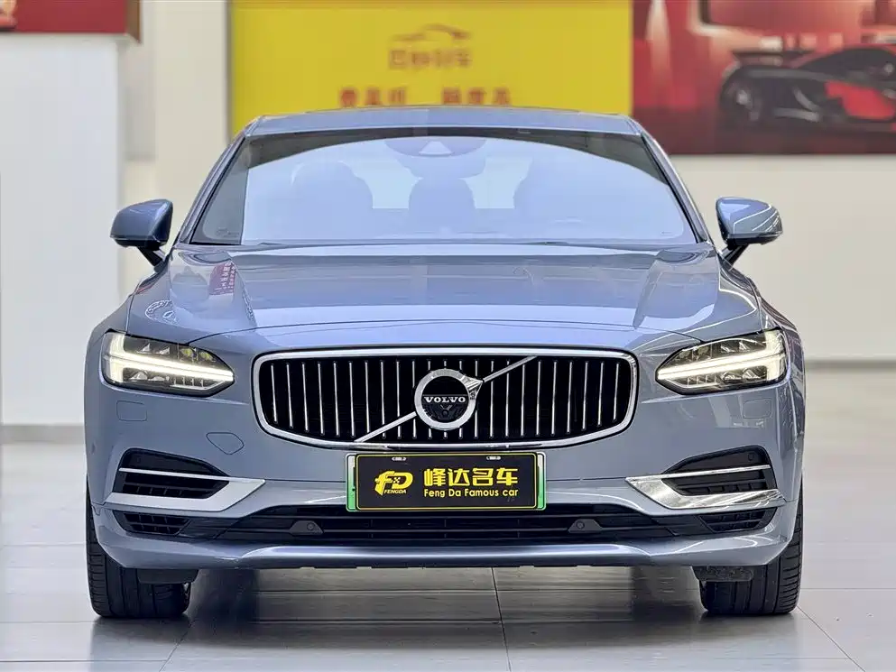 Volvo S90 Plug-in Hybrid 2019 2019 T8 E-AWD Hybrid Inscription Edition China VI
