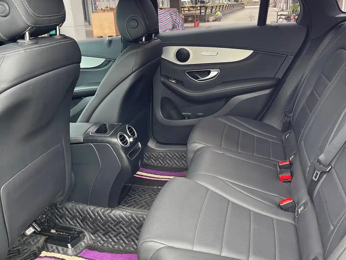 Mercedes-Benz GLC 2020 GLC 260 L 4MATIC Luxury фото 6