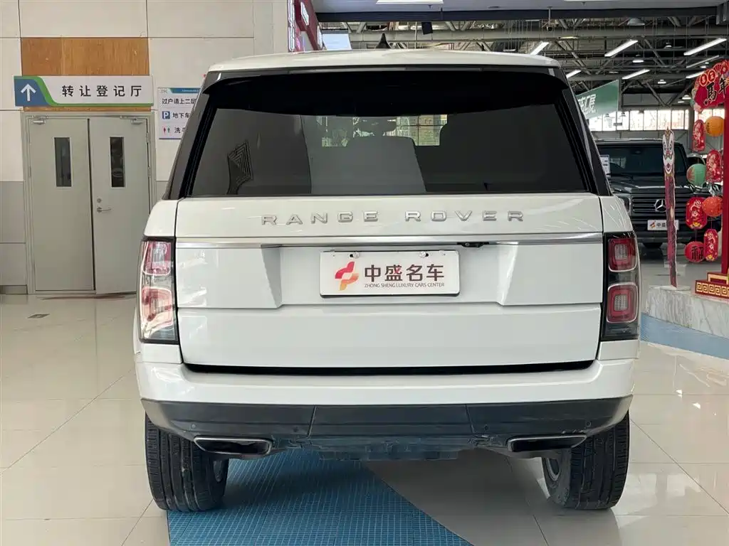 Land Rover Range Rover 2018 3.0 SC V6 Vogue Heritage Edition фото 6