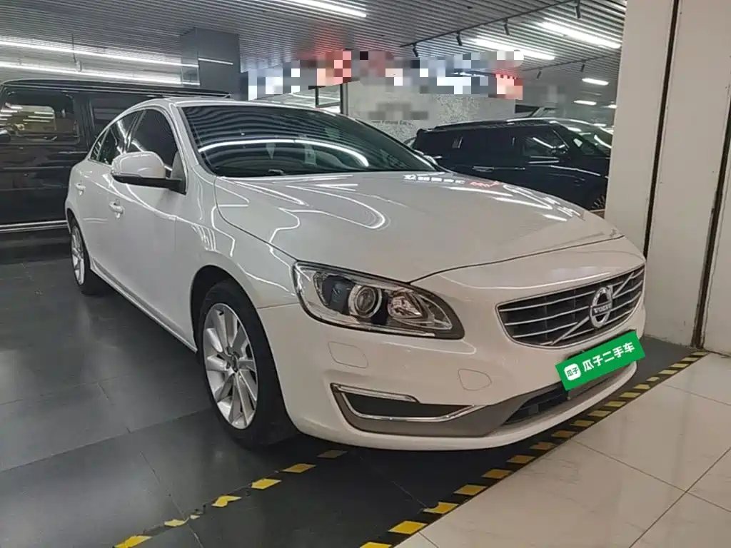 Volvo S60 2017 2017 S60L T4 Momentum