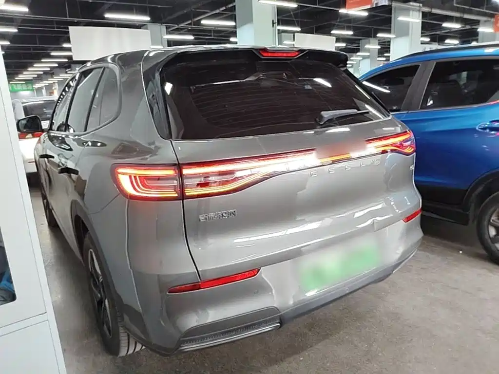 Фото 5 - Geely Galaxy Galaxy E5