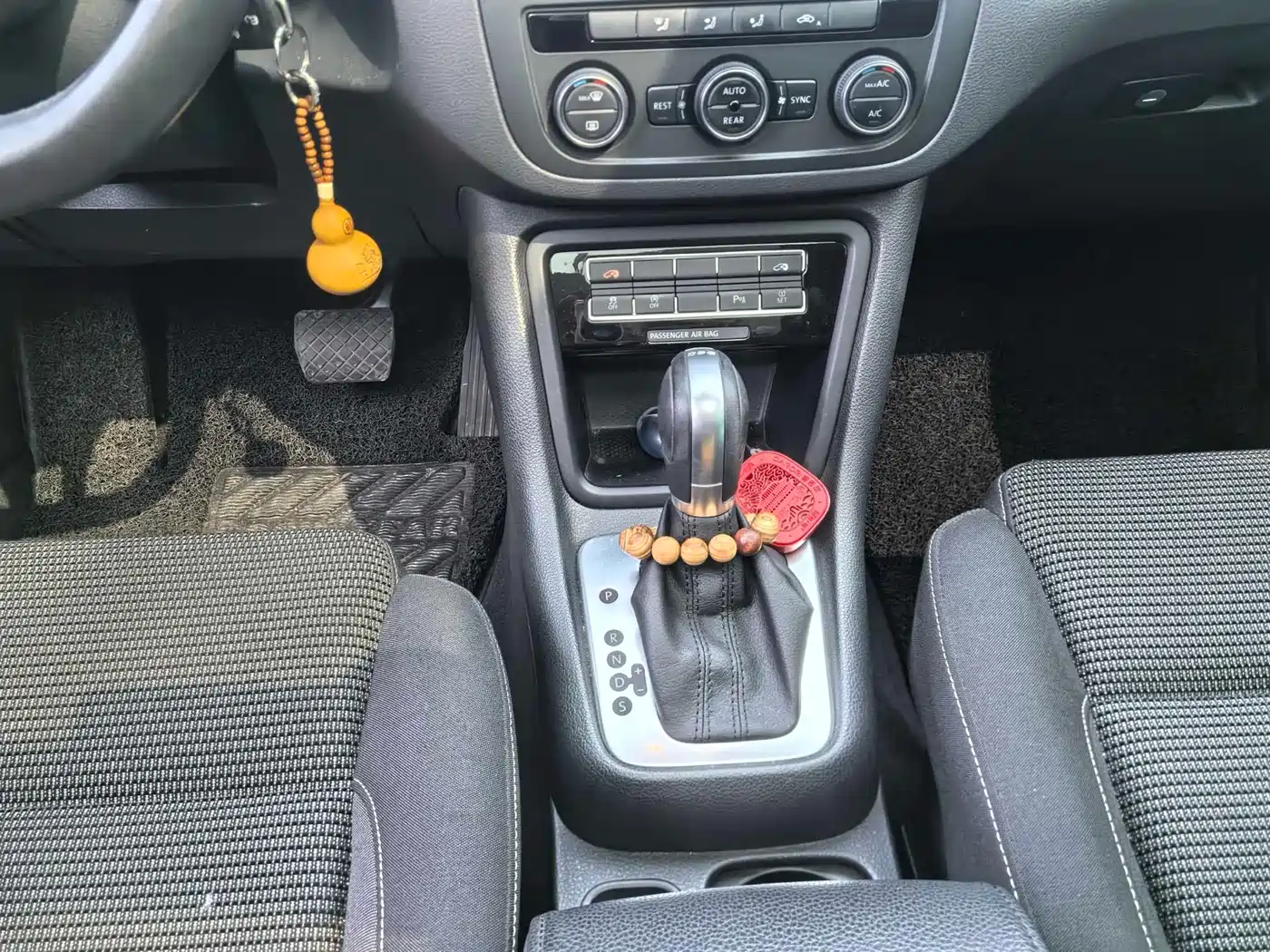 Volkswagen Sharan 2018 380TSI Comfort 7-Seater фото 14