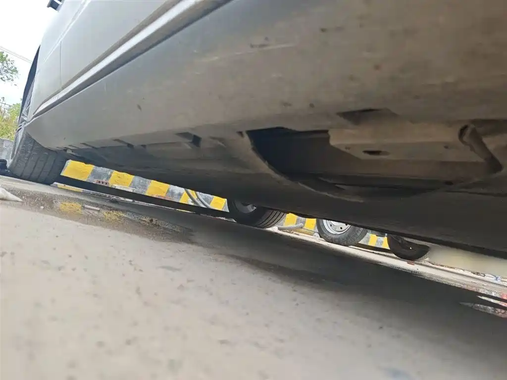 BYD Han 2021 EV Standard Range Luxury фото 16