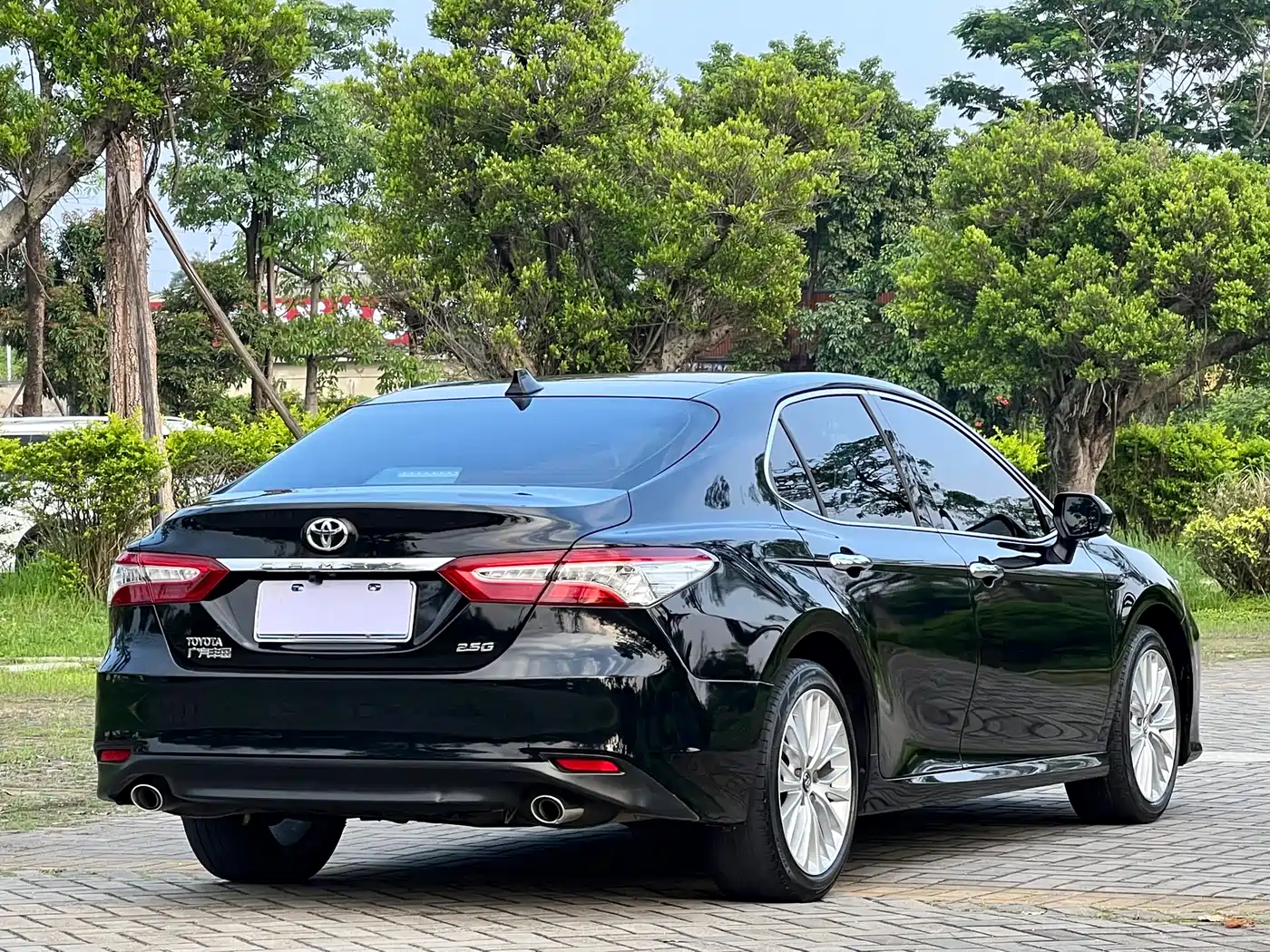 Toyota Camry 2018 2.5G Luxury Edition фото 4