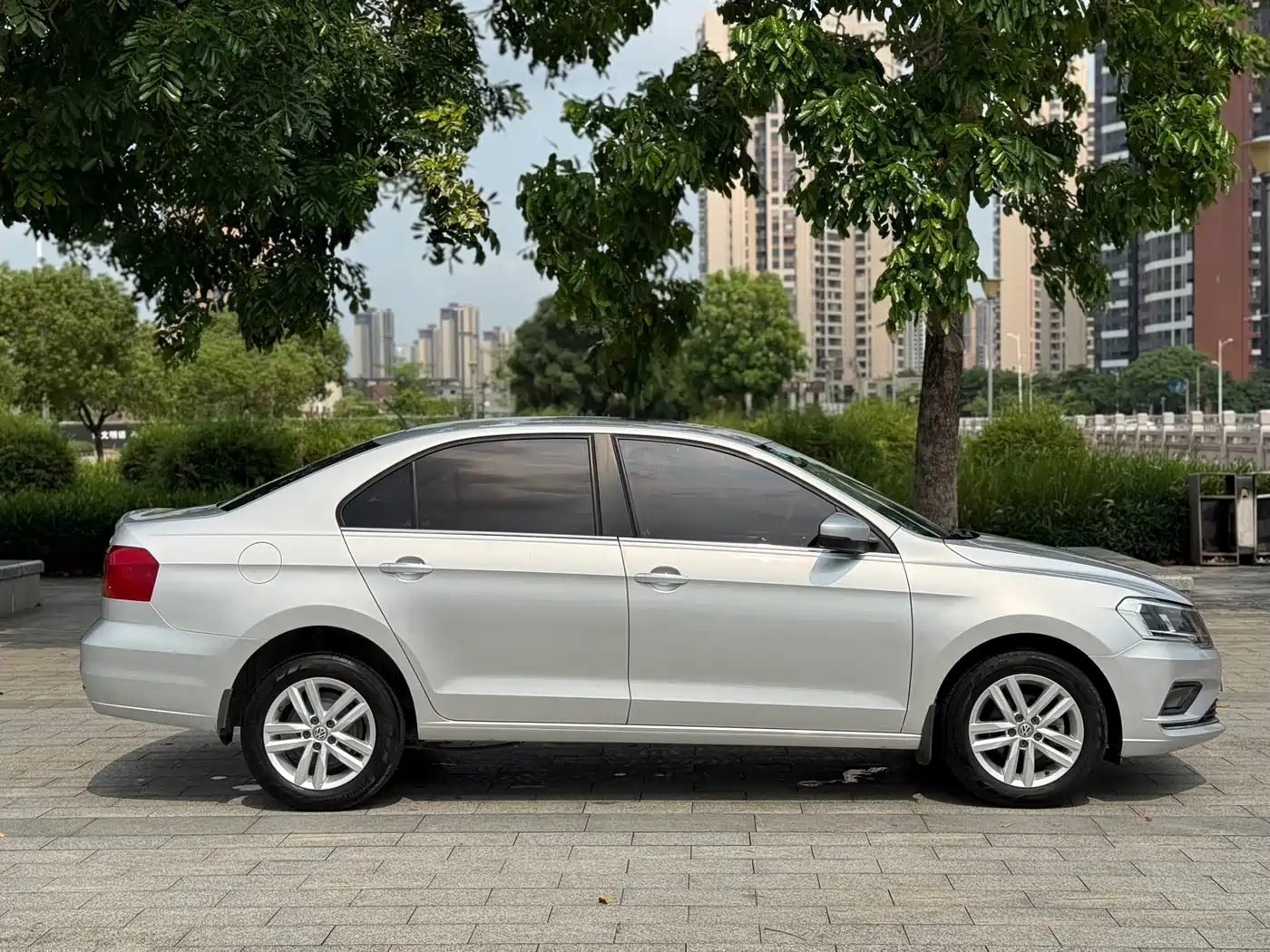 Volkswagen Jetta 2017 1.5L Automatic Comfort фото 13