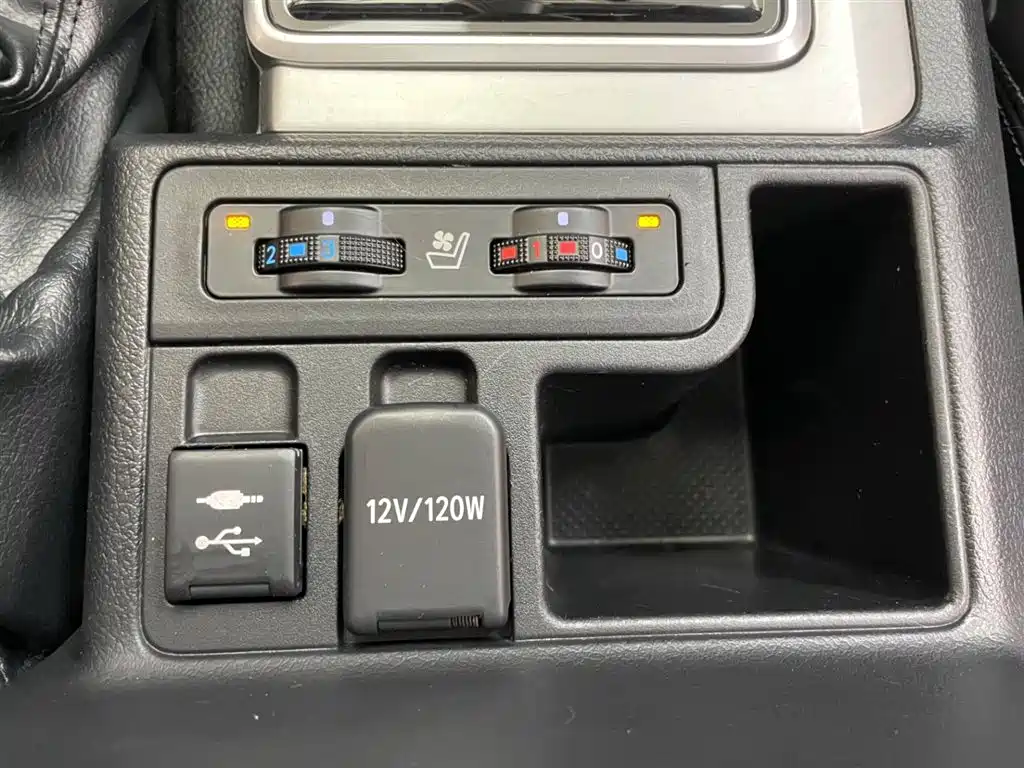 Toyota Prado 2019 3.5L Automatic TX-L Zunxiang Edition with Rear-mounted Spare Tire фото 24