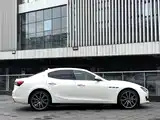 Photo 7 - Maserati Ghibli