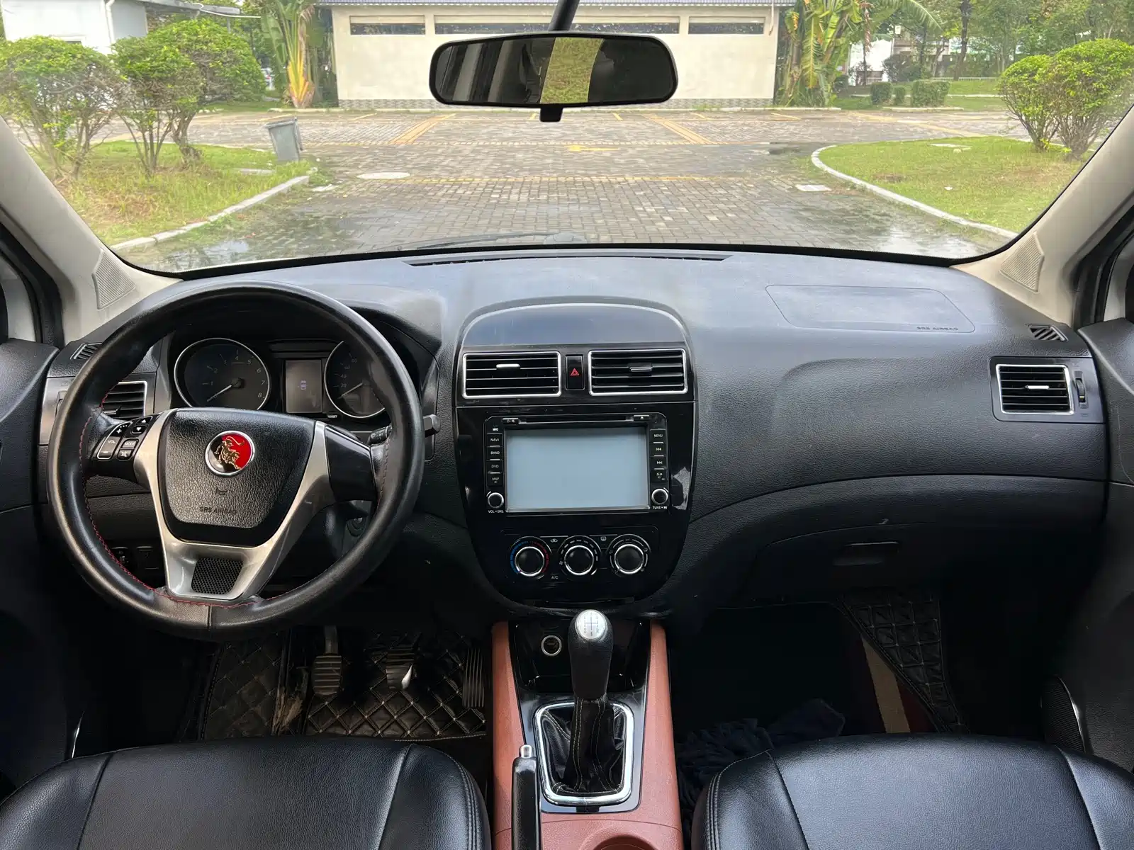Фото 12 - Dongfeng Fengxing Jingyi X5