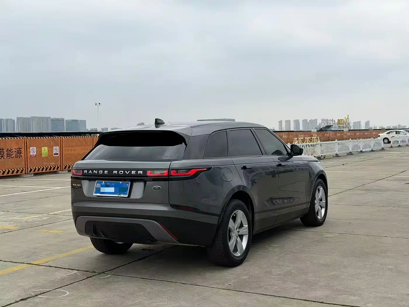 Land Rover Range Rover Velar 2017 P250 S фото 9