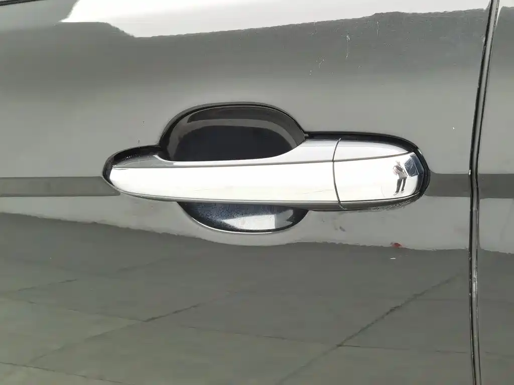 Hongqi H7 2020 2019 1.8T Comfort Edition