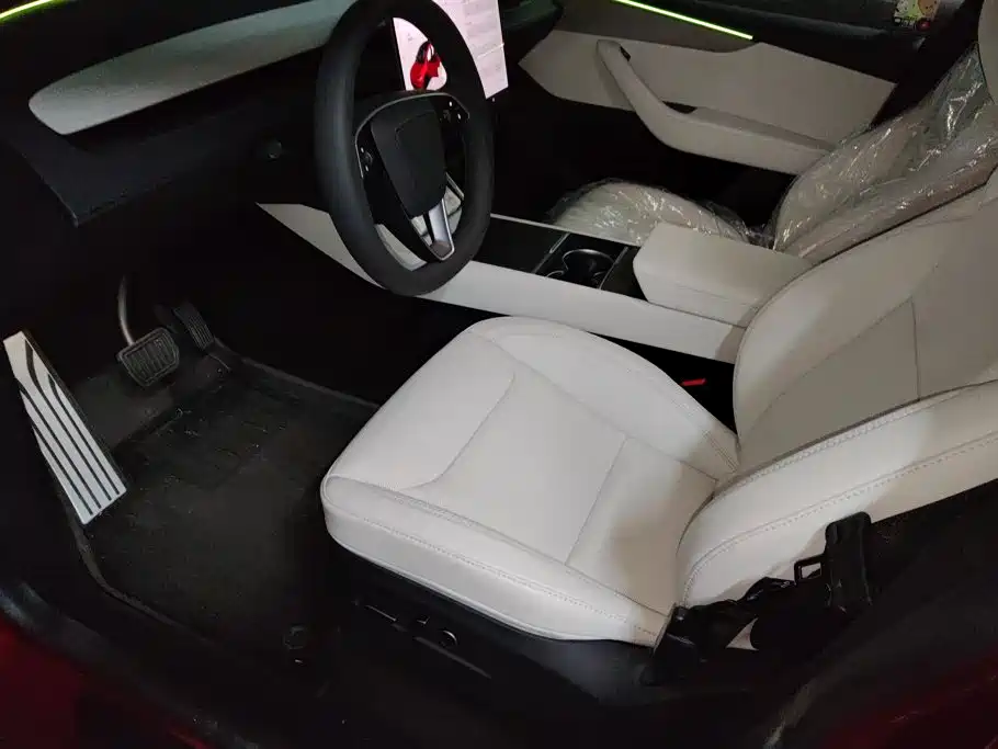 Фото 9 - Tesla Model Y