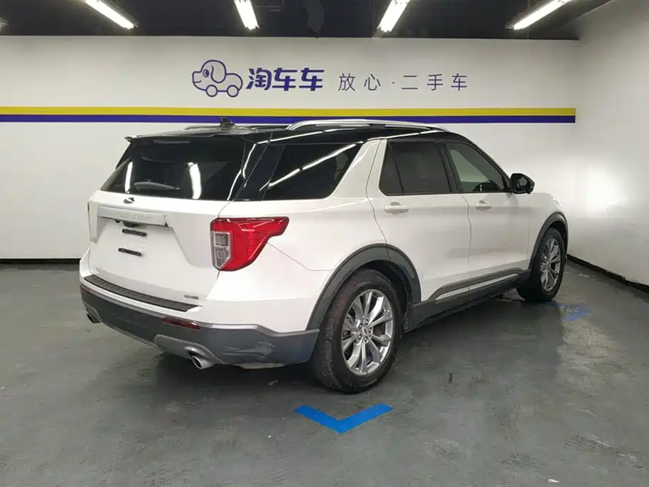 FORD EXPLORER