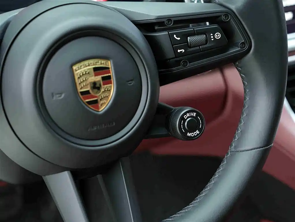 Porsche Panamera 2023 Panamera 2.9T Platinum Edition фото 17