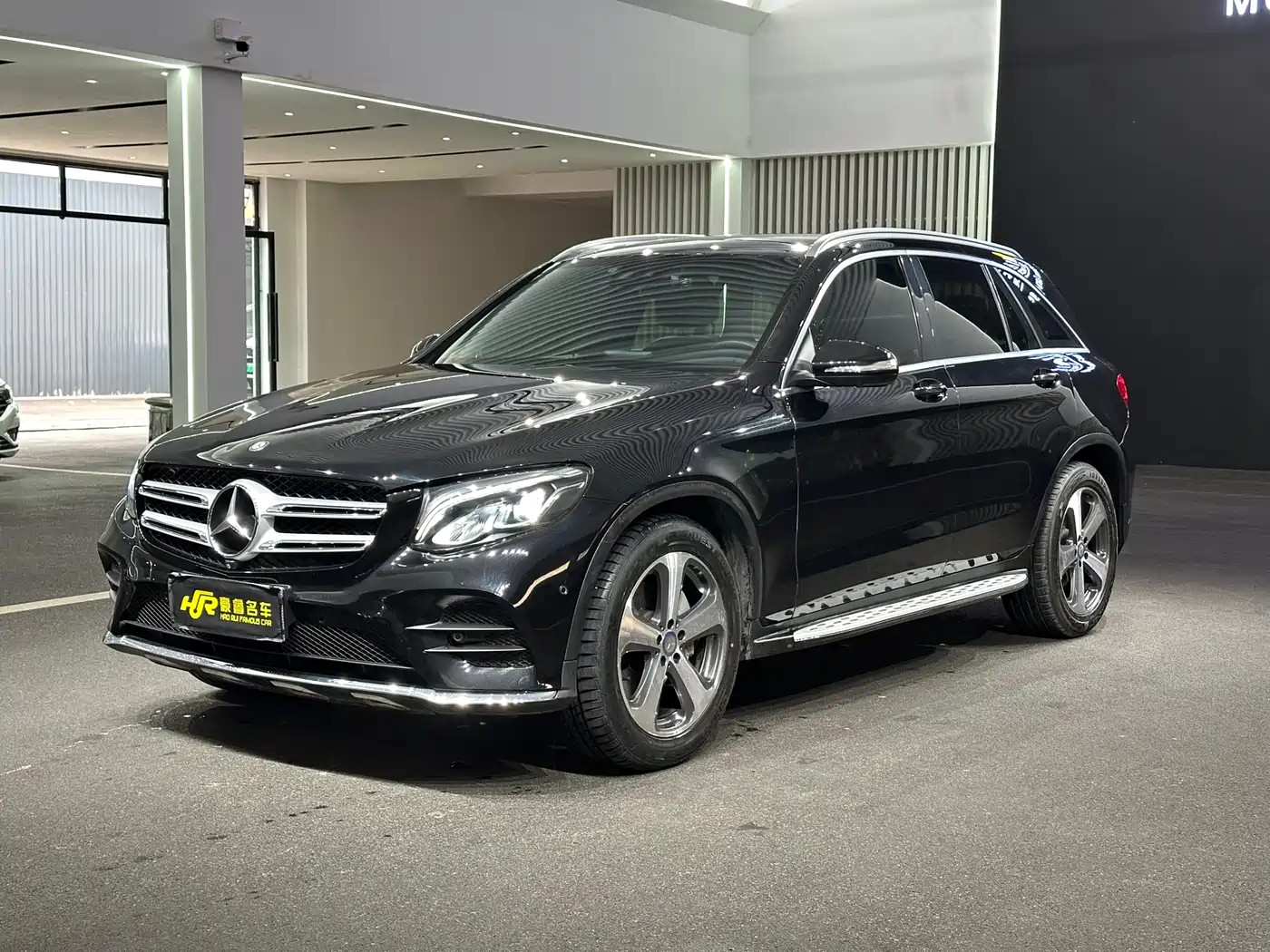 Mercedes-Benz GLC 2017 GLC 260 4MATIC Luxury фото 4