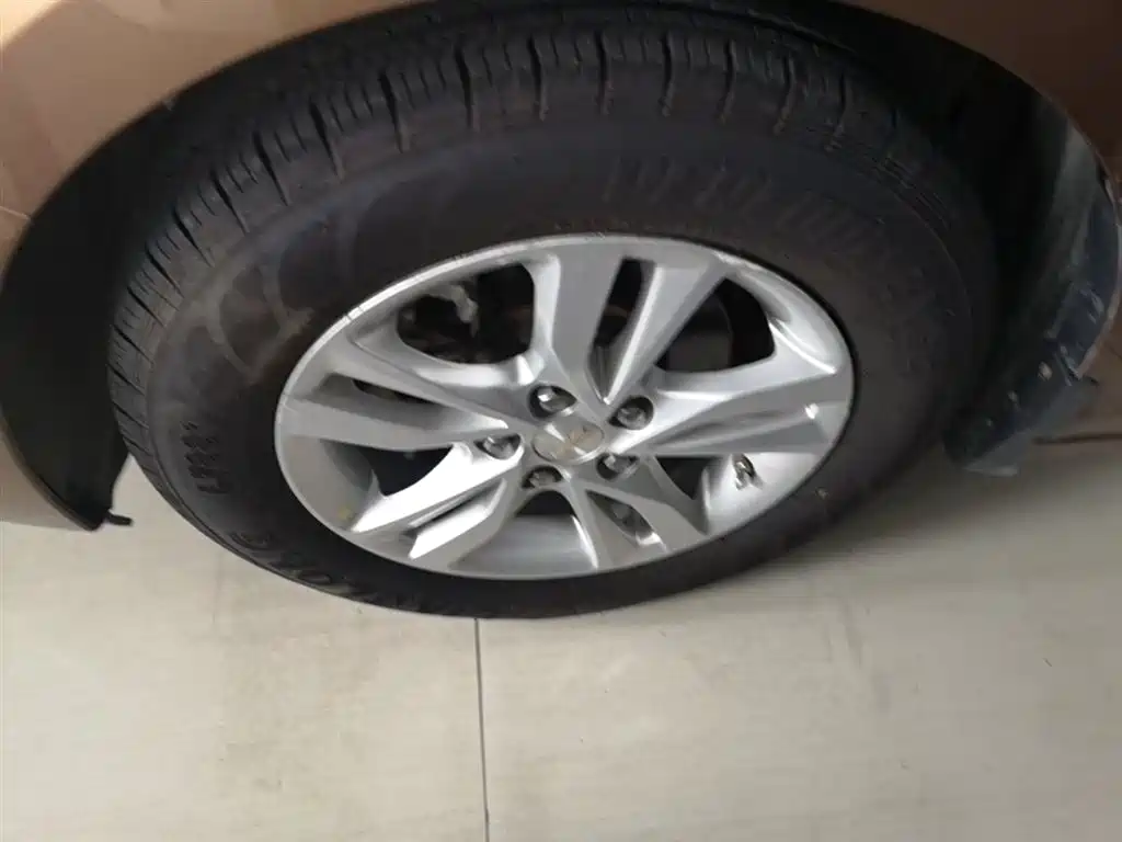 Chevrolet Cavalier 2016 1.5L Manual Delight Edition фото 22