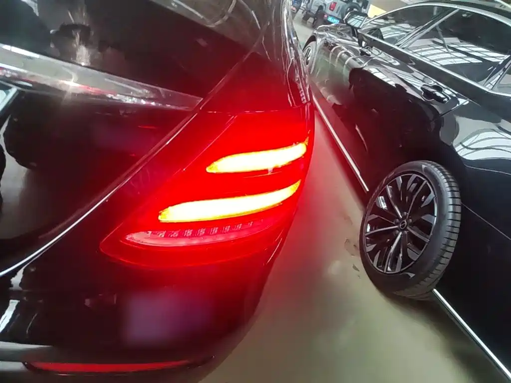 Mercedes-Benz E-Class 2017 E 200 L 4MATIC фото 8