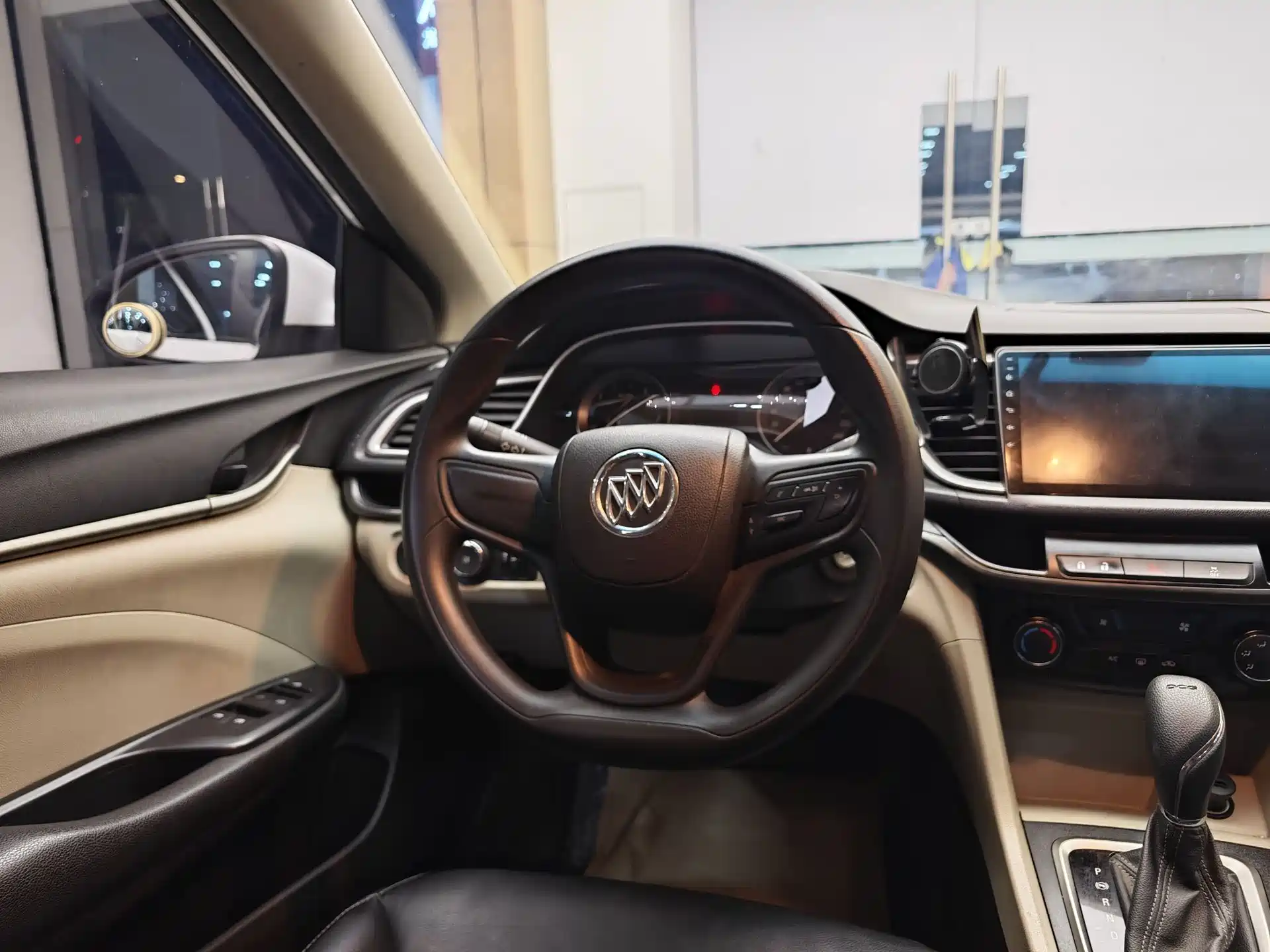 Фото 16 - Buick Excelle