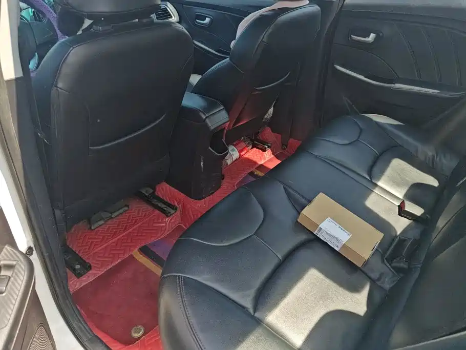 Luxgen Rui 3 2017 2016 1.6L CVT Smart Enjoyment Model