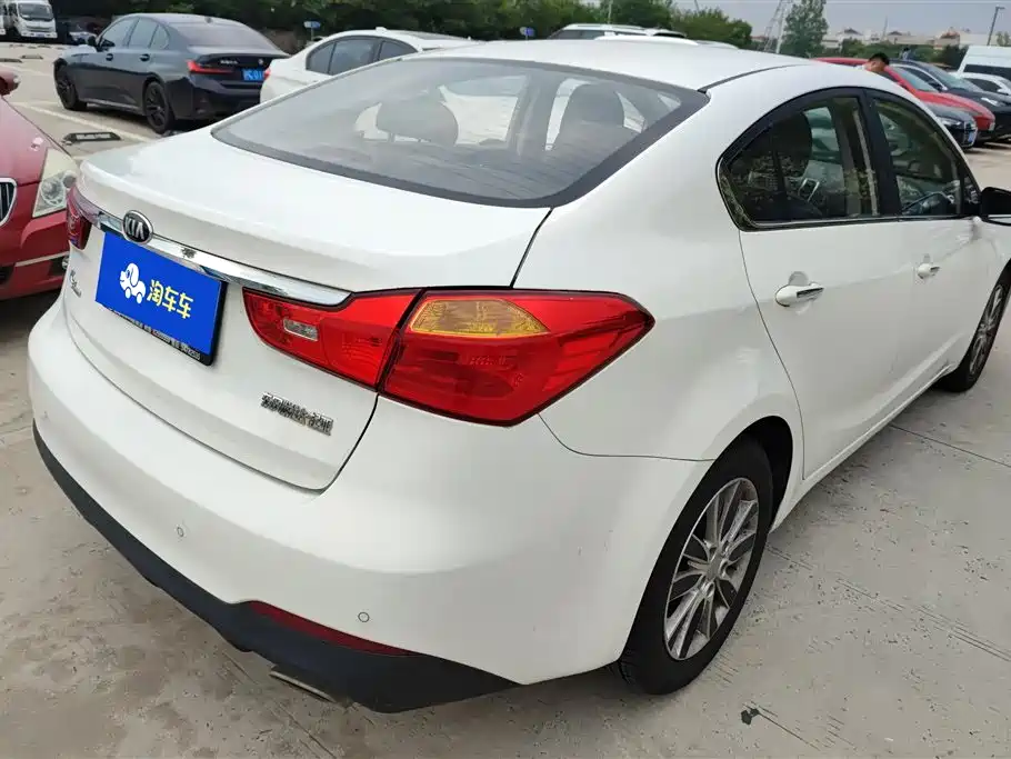 Kia K3 2015 1.6L Automatic DLX фото 3