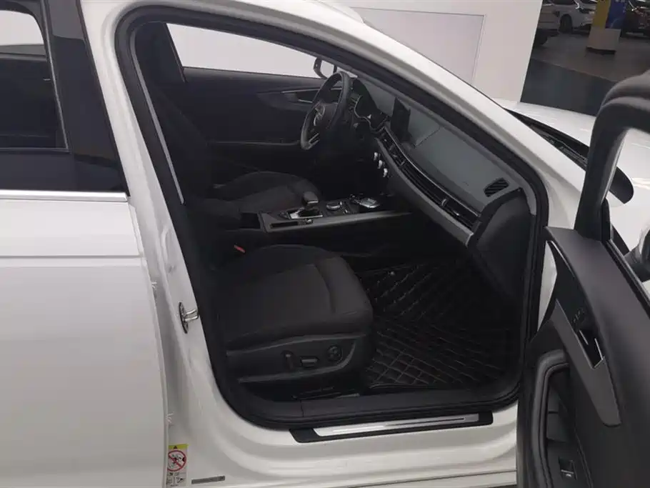 Audi A4L 2019 40 TFSI Progressive (China VI) фото 8