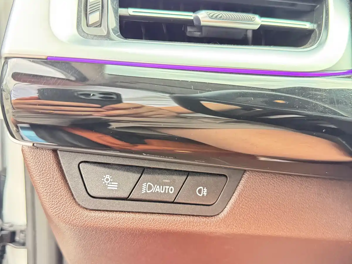 BMW X1 2023 sDrive20Li X Design Package фото 15