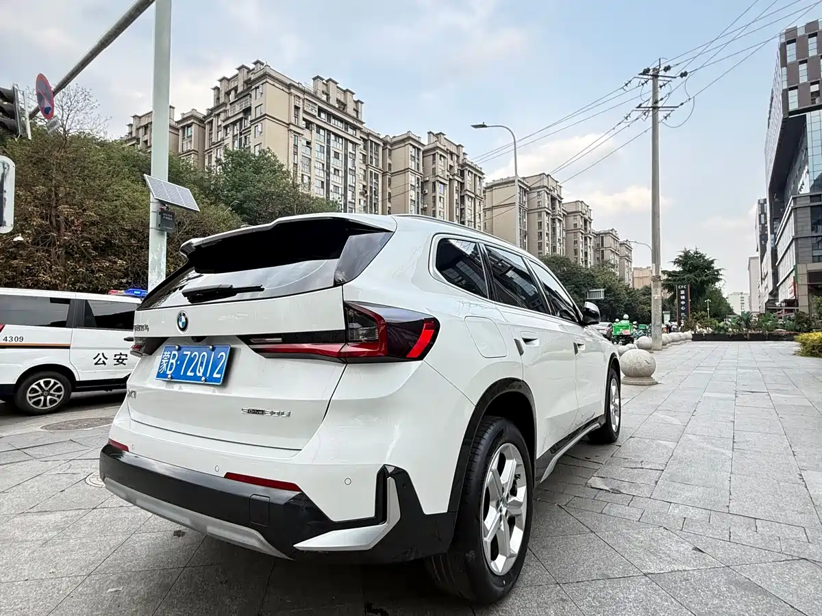 BMW X1 2023 sDrive20Li X Design Package фото 5