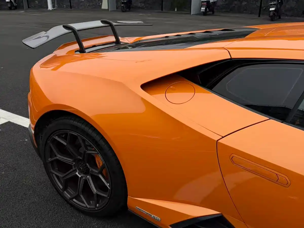 Lamborghini Huracán 2020 Huracán EVO RWD фото 11