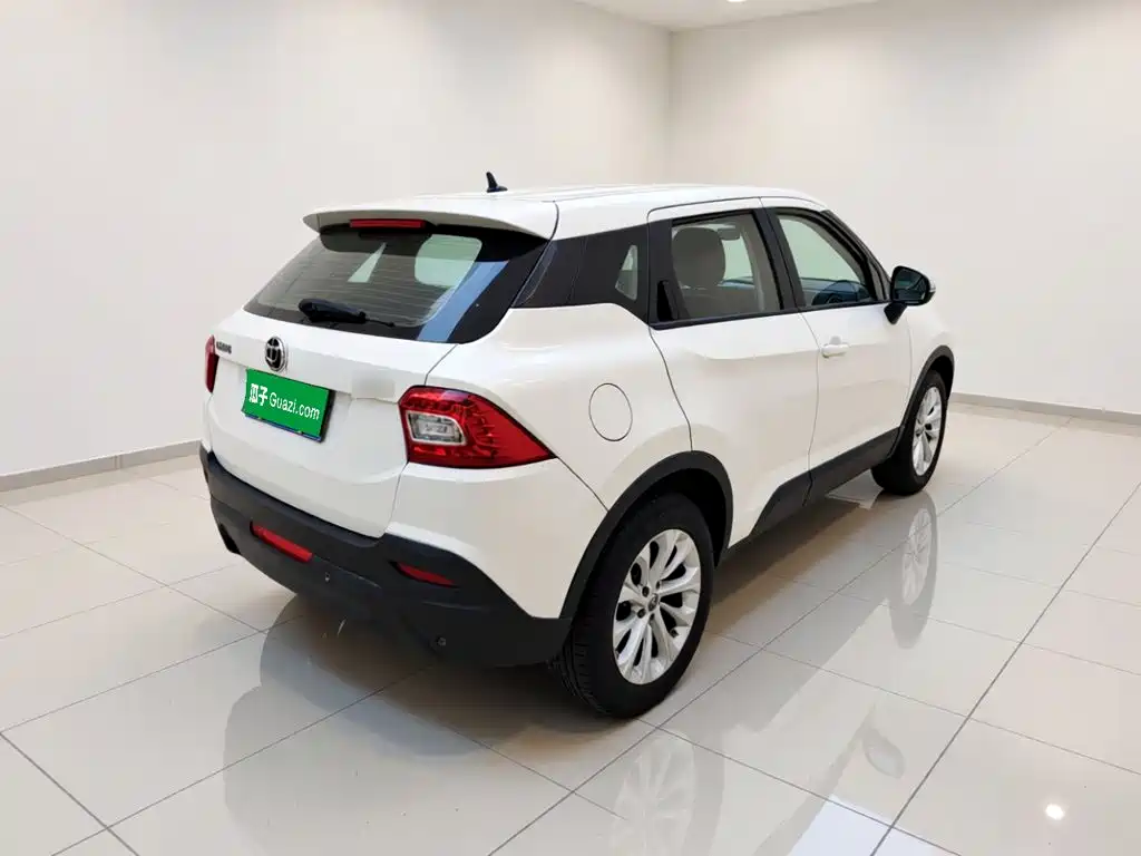 Zhonghua V3 2017 2016 1.5L Automatic Comfort