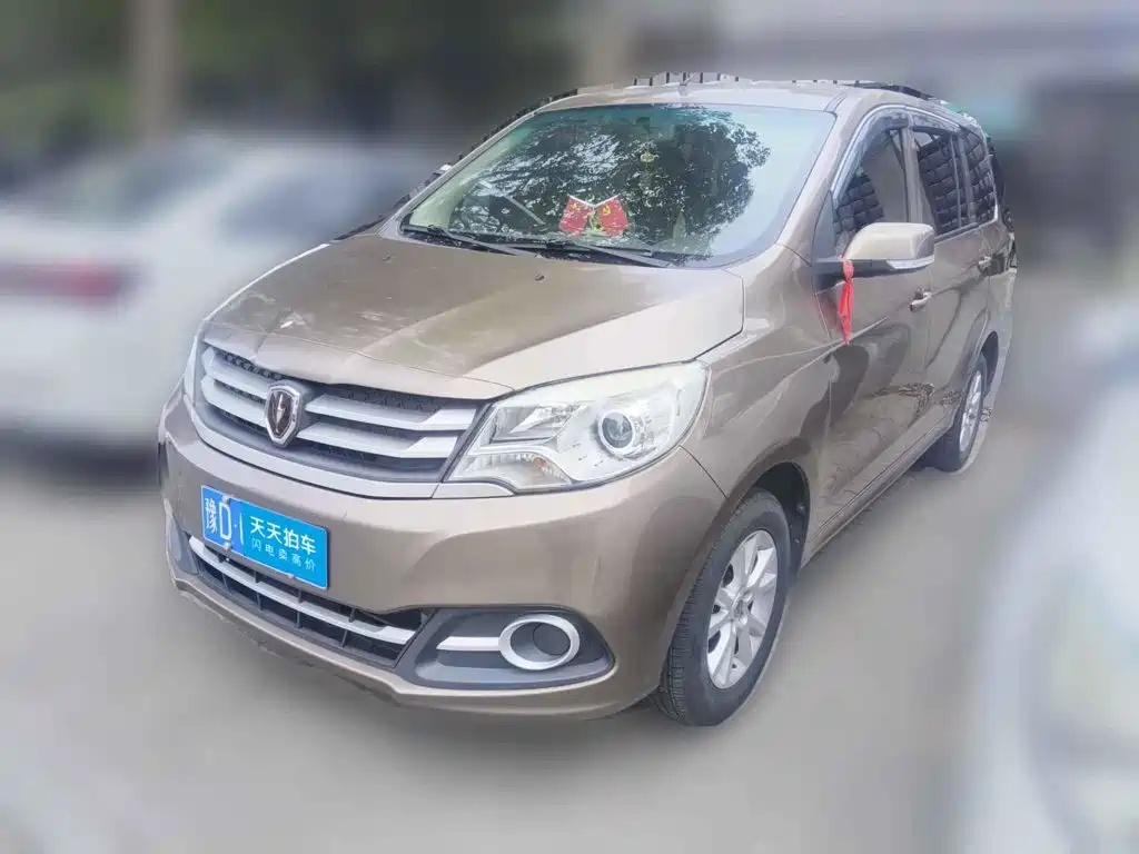 Jinbei Huachen Jinbei 750 2017 2015 1.5L Comfort Model