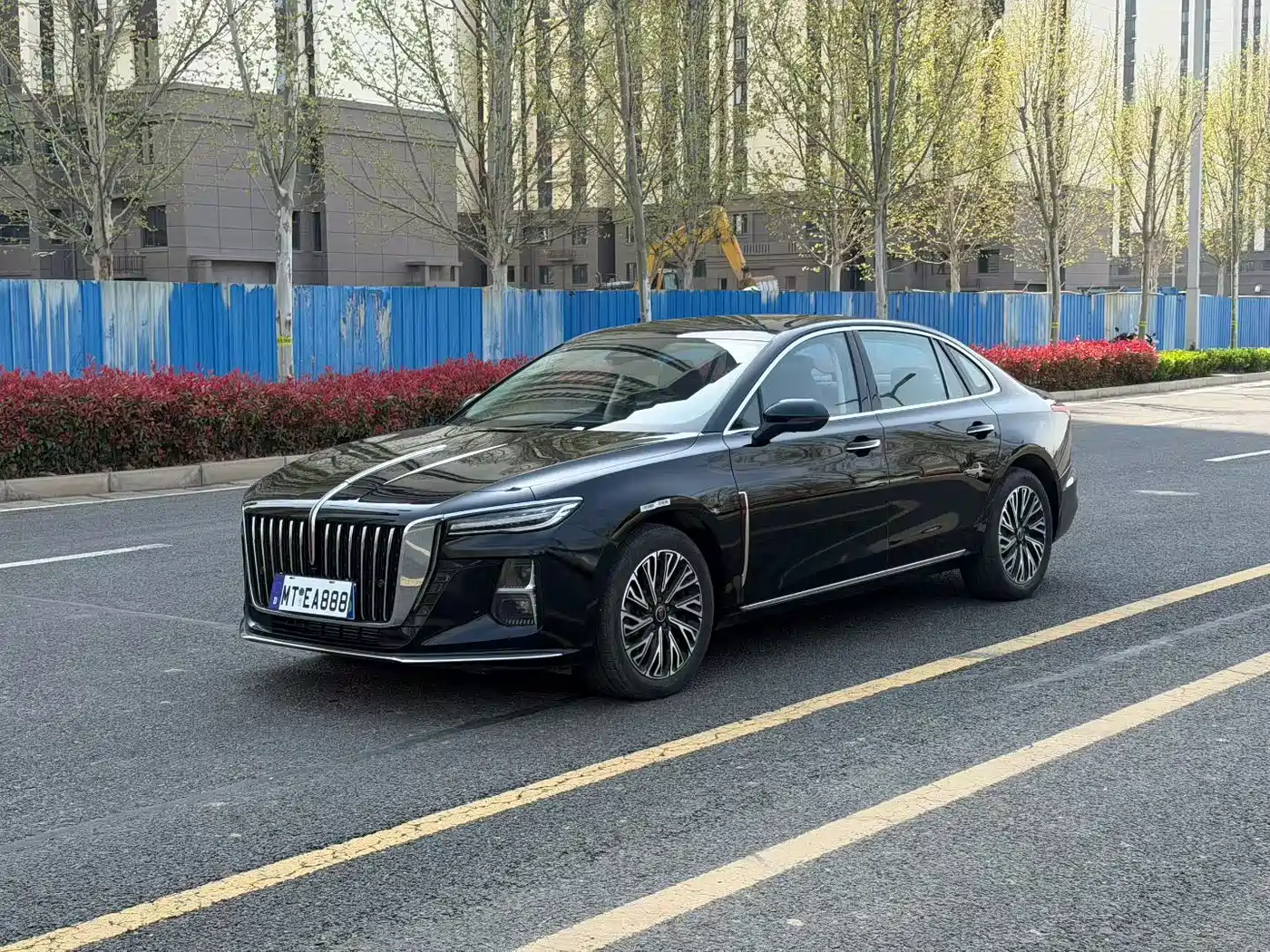 Hongqi H5 2025 2.0T Automatic Flag Celebration 500,000 Units Anniversary Edition